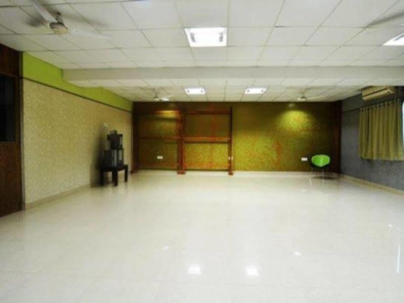Lotels Hotel Chennai Ngoại thất bức ảnh